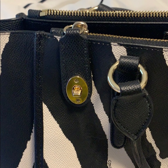 Coach double zipper bag - Picture 4 of 4